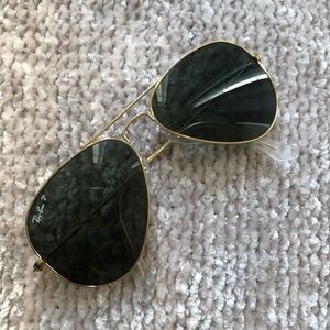 Gold Aviator Raybans with polarized lens